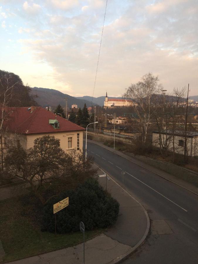 Apartmany U Muzea Decin Bagian luar foto